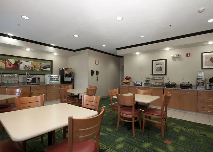 Fairfield By Marriott South 3*