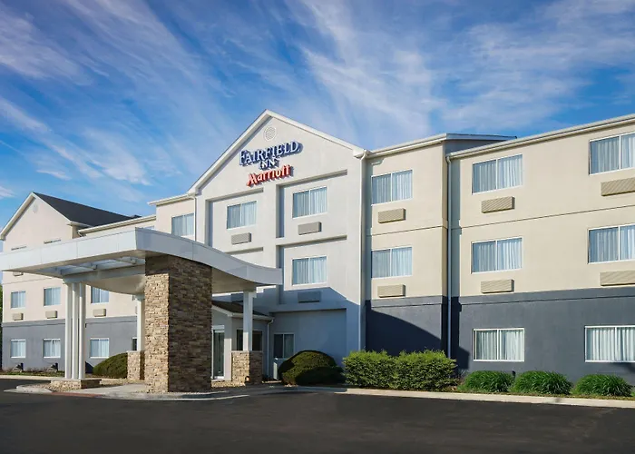 Fairfield By Marriott South 3*