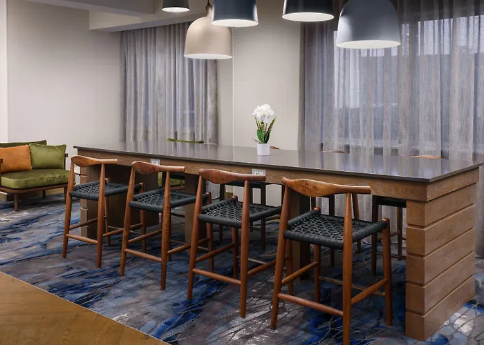 Fairfield By Marriott South