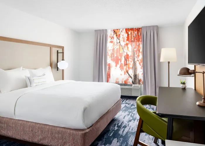 Fairfield By Marriott South