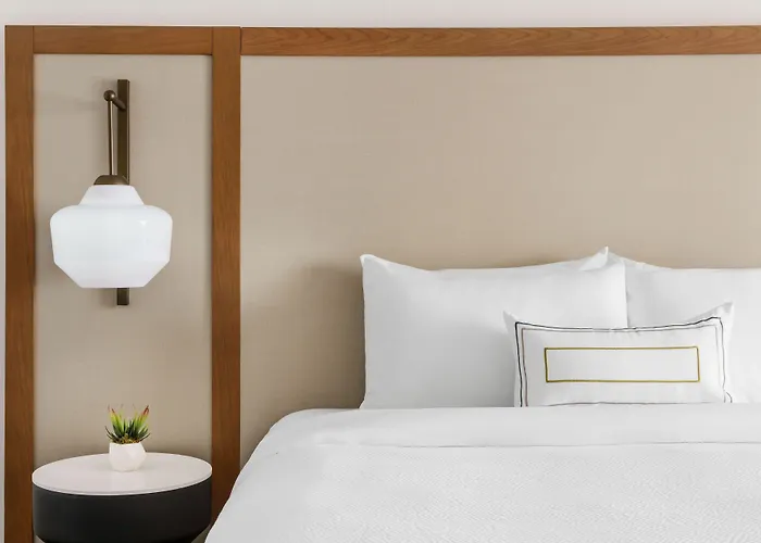 Hotel Fairfield By Marriott South 3*