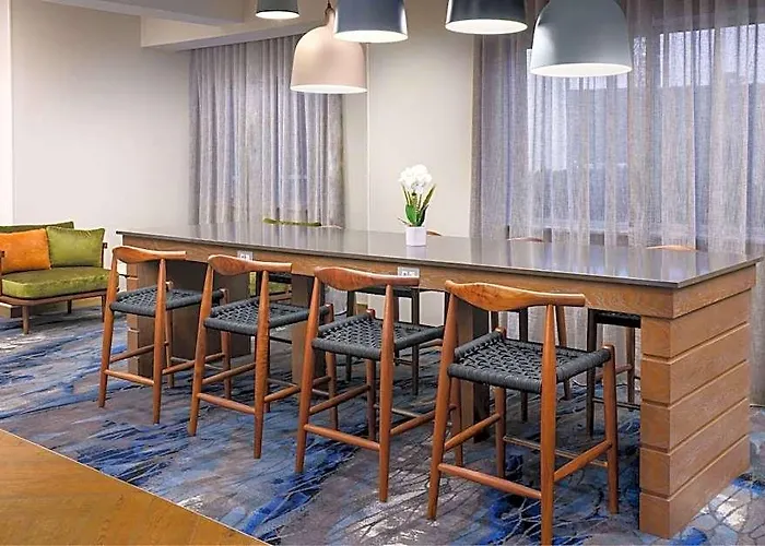 Hotel Fairfield By Marriott South 3*