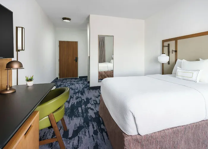 Fairfield By Marriott South